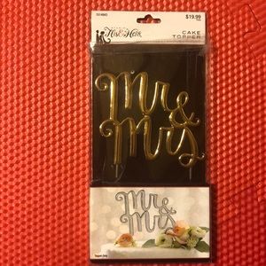 Mr and Mrs cake topper